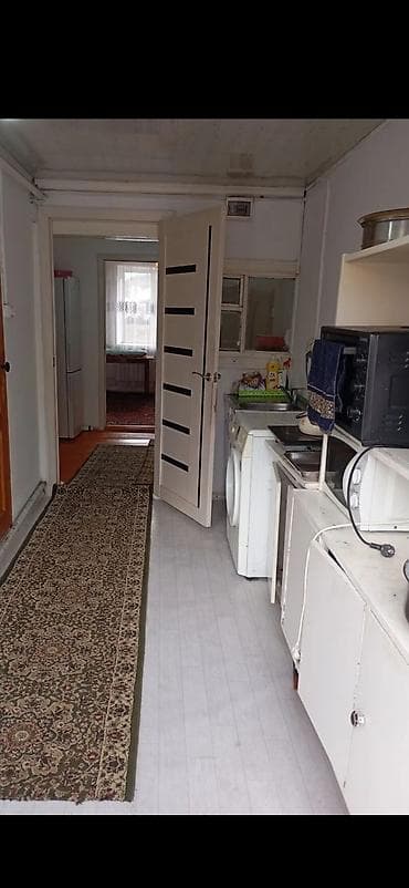 бассейн дом: 70 м², 4 комнаты, Забор, огорожен — 1