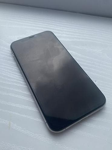 IPhone 11 Pro, Б/у, 256 ГБ, Белый