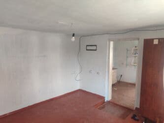 квартира бишкек долгосрочный: 45 м², 2 комнаты, Утепленный, Сарай, Забор, огорожен — 3