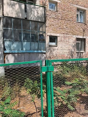 квартиру г ош: 3 комнаты, 60 м², Индивидуалка, 1 этаж, Старый ремонт — 2