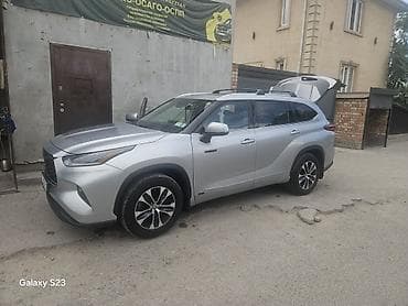 5 5 compressor: Toyota Highlander: 2022 г., 2.5 л, Автомат, Гибрид, Кроссовер — 1