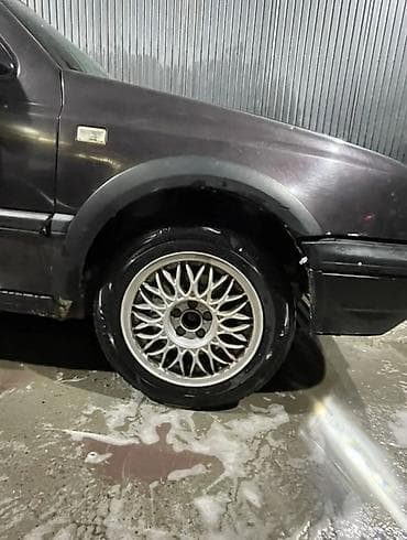 полировка для авто: Volkswagen Golf: 1993 г., 2 л, Ручные, Бензин, Хэтчбэк — 8
