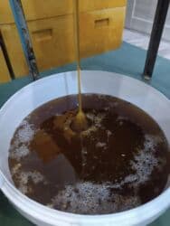 кымыз бышкыч: Продается н атуральный горный мёд, своя пасека в пищевых ведрах и — 9