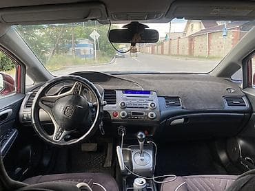 8: Honda Civic: 2007 г., 1.8 л, Автомат, Бензин, Седан — 7