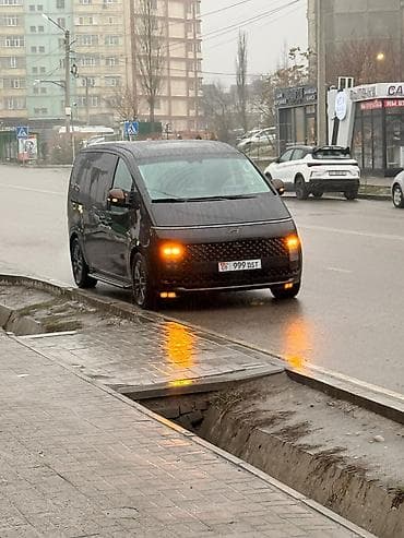 hyndai: Hyundai Staria: 2021 г., 3.5 л, Автомат, Газ, Минивэн — 1