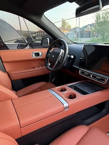 step rf3: Lixiang L6: 2024 г., 1.5 л, Автомат, Гибрид, Кроссовер — 9