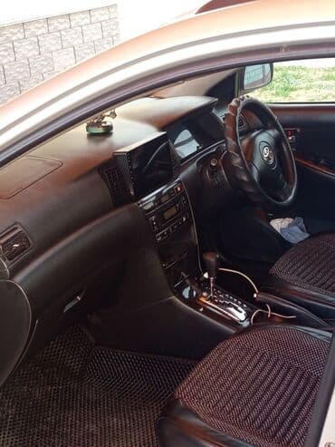 продаю в связи с переездом: Toyota Corolla: 2004 г., 1.8 л, Универсал — 5