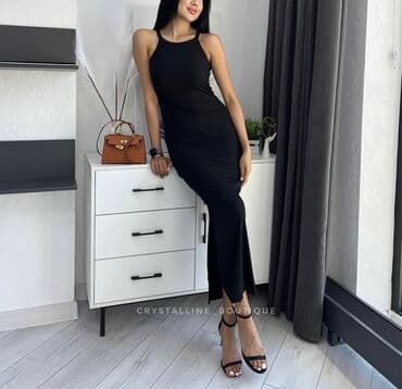 Черное платье 
800