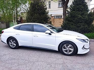 Hyundai Sonata: 2019 г., 2 л, Автомат, Бензин, Седан — 3