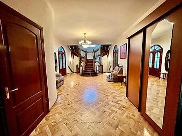 mega hous: 📍Продаю двух-этажный дом в районе Медерова/Шукурова 🔥Продаю — 9