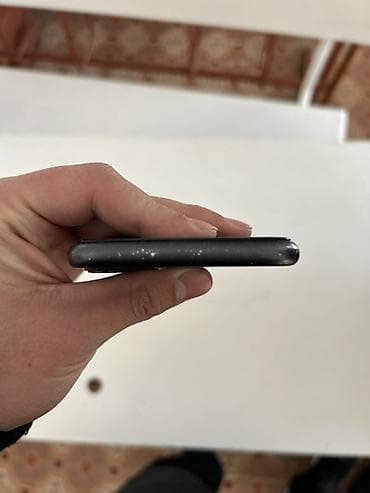 iphone 7 plis: IPhone 11, Черный — 4