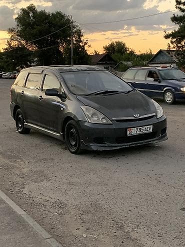 Toyota WISH: 2003 г., 1.8 л, Автомат, Газ, Минивэн