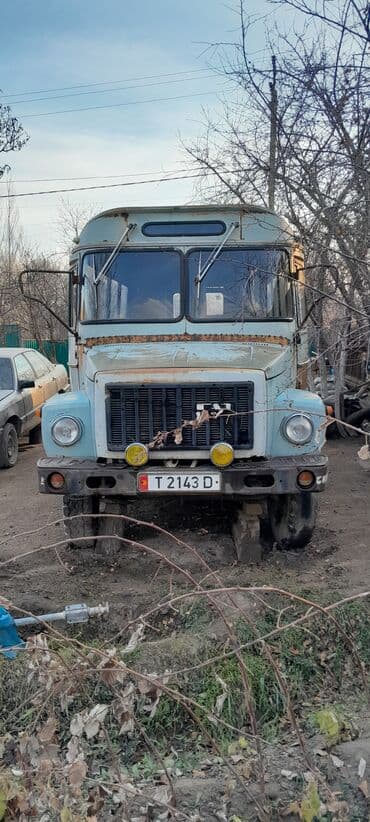 продать скутер: ГАЗ : 1994 г., 4.2 л, Механика, Бензиновая, Бус — 1