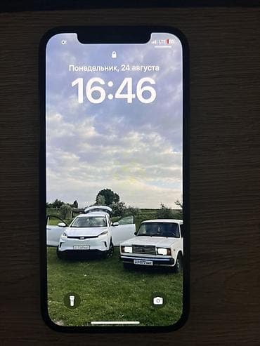 galaxy tab a7 lite: IPhone 12 Pro - Экран 6.1" Super Retina XDR (OLED) с вырезом под Face — 10