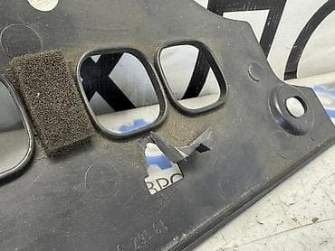 gps на авто: Накладка на торпедо Opel Zafira B Z16XER 2009 Контрактный из — 6