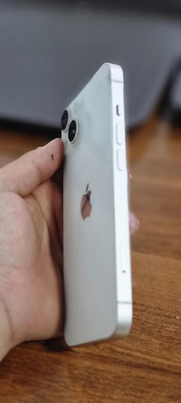 iphone icloud: IPhone 14, Б/у, 128 ГБ, Старлайт, Наушники, 87 % — 4