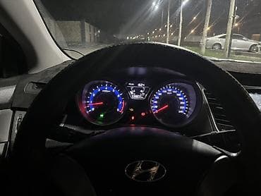 byd leopard: Hyundai Avante: 2014 г., 1.6 л, Механика, Бензин, Седан — 6