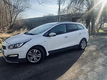 hyundai getz 2: Kia Ceed: 2017 г., 1.6 л, Автомат, Бензин — 3