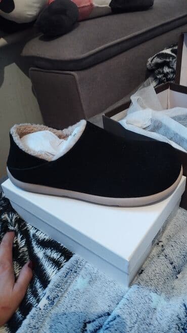 белорусская обувь для проблемных ног бишкек: Набор женских вещей и аксессуаров: - Домашние тапочки-сланцы с — 1