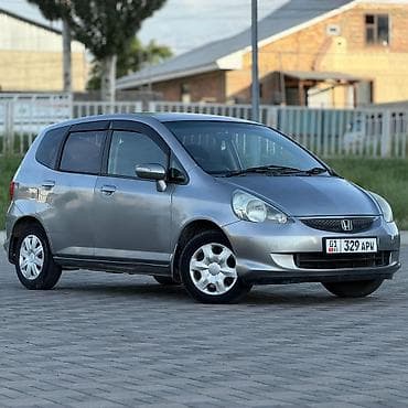 Продажа авто: Honda Fit: 2005 г., 1.3 л, Вариатор, Бензин, Хэтчбэк — 8