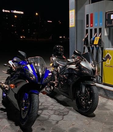 Мотоциклдер: Yamaha YZF-R6, спортбайк среднего класса. - Двигатель рядный — 4