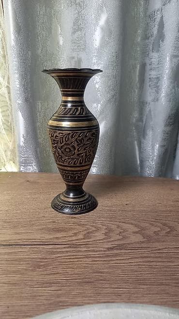 Үй сааты: Ваза бронза с чернением винтажная в отличном состоянии — 1