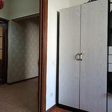 шкаф для верхней одежды: Продаю — 1