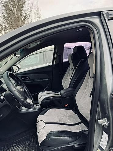 chevrolet cruze: Chevrolet Cruze: 2010 г., 1.8 л, Автомат, Бензин, Седан — 5