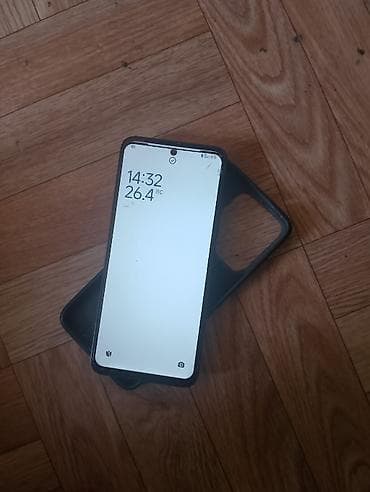 рация kenwood: Крышка-рамка для смартфона (черная) - Форм‑фактор: плоская боковая — 2