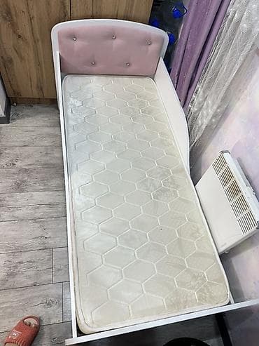 кровать двуспалка: Детская односпальная кровать, Б/у, Для девочки, С матрасом, ДСП, Самовывоз — 2