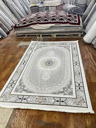 small table: Классические ковры с восточным орнаментом, светлая палитра - Тип — 4