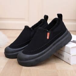 женские брендовые туфли недорого: 📌В наличии женские укороченные угги. 39/40р. Цена 1000сом. Теплые — 1