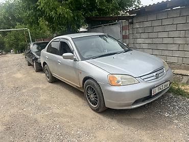 Транспорт: Honda Civic седан, поколение VII ( 2002 гг.), серебристый цвет — 2