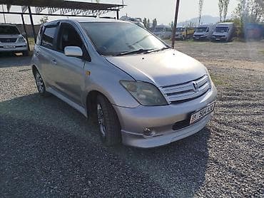 авто стенд: Toyota Ist: 2003 г., 1.3 л, Автомат, Бензин, Хэтчбэк — 2