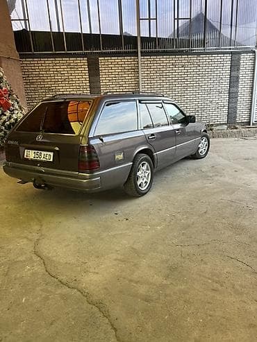 Продажа авто: Mercedes-Benz W124: 1991 г., 2.3 л, Автомат, Бензин, Универсал — 2