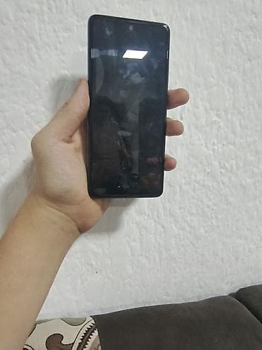 iphone 12 pro max: Смартфон Samsung Galaxy A52, голубой цвет. Основные характеристики: - — 3