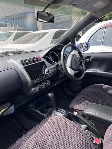 морда фит: Honda Fit: 2003 г., 1.3 л, Автомат, Хэтчбэк — 3
