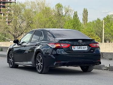 kia stringer: Toyota Camry: 2018 г., 2.5 л, Автомат, Бензин, Седан — 3