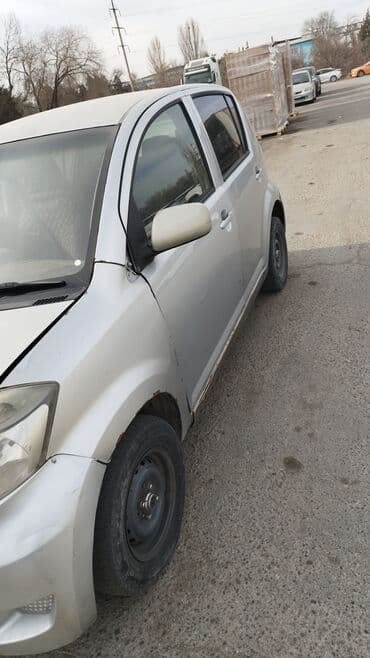 ниско профилные шины р14: Toyota Passo: 2005 г., 1 л, Бензиновая, Хэтчбэк — 1