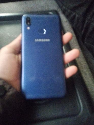 Samsung A10e, Б/у, 32 ГБ, цвет - Синий