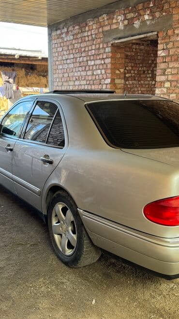 Mercedes-Benz E-Class: 1996 г., 2.3 л, Автомат, Бензин, Седан — 6