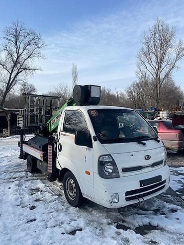 hyundai venue: Автовышка, Kia, 2014 г., 19 м — 3