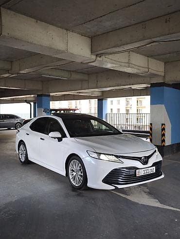 highlander 2012: Toyota Camry: 2018 г., 2.5 л, Автомат, Бензин, Седан — 2
