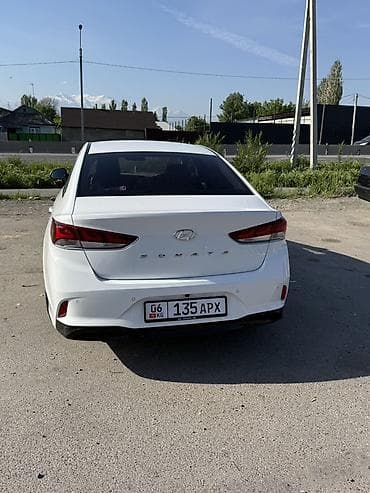 Продажа авто: Hyundai Sonata: 2018 г., 2 л, Автомат, Газ, Седан — 5