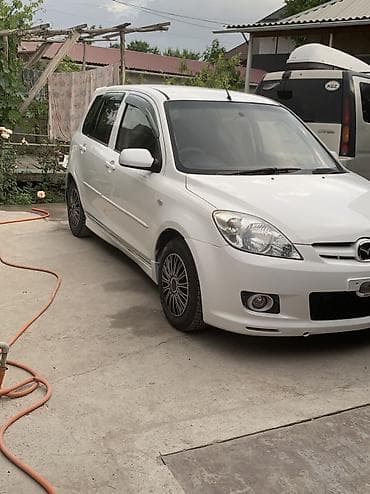 black edition: Mazda Demio: 2004 г., Хэтчбэк — 3