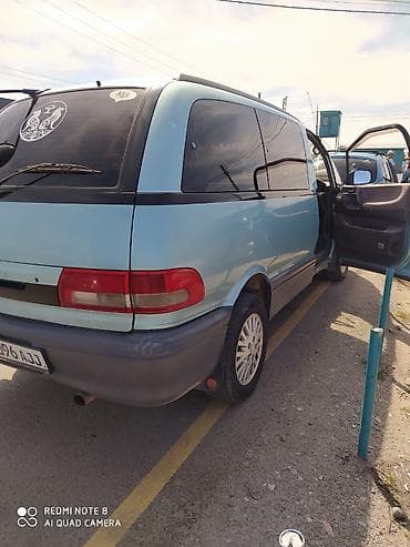 Toyota Previa: 1995 г., 2.4 л, Автомат, Бензин, Минивэн — 3