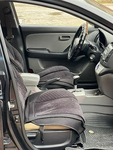 Транспорт: Hyundai Avante: 2009 г., 1.6 л, Автомат, Бензин, Седан — 8