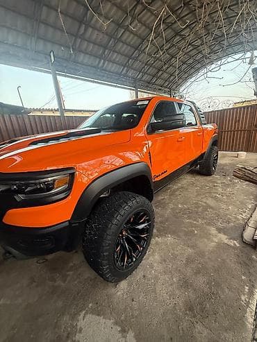 sprinter 2003: Dodge Ram 1500: 2021 г., 6.2 л, Автомат, Бензин, Пикап — 4