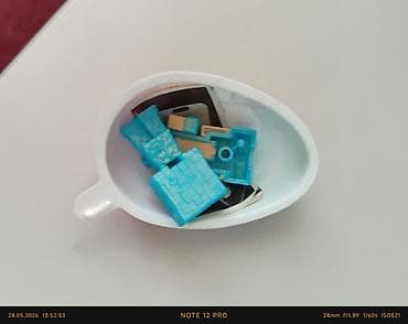 bay blade: Стив в алмазной броне из Kinder Joy Minecraft Состояние: Собран, без — 4