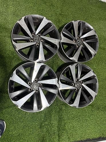Диски: Литые Диски R 18 Lexus, Комплект, отверстий - 5, Б/у — 3